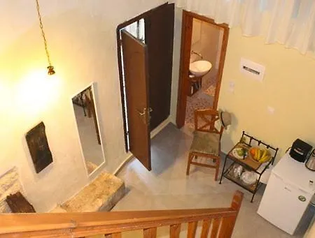 Rhodes Nest Apartment